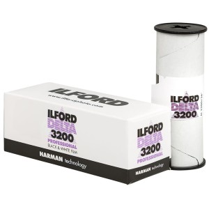 Film czarno – biały Ilford Delta 3200 (120)