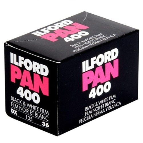 Film czarno – biały Ilford Pan 400 / 36 (135)